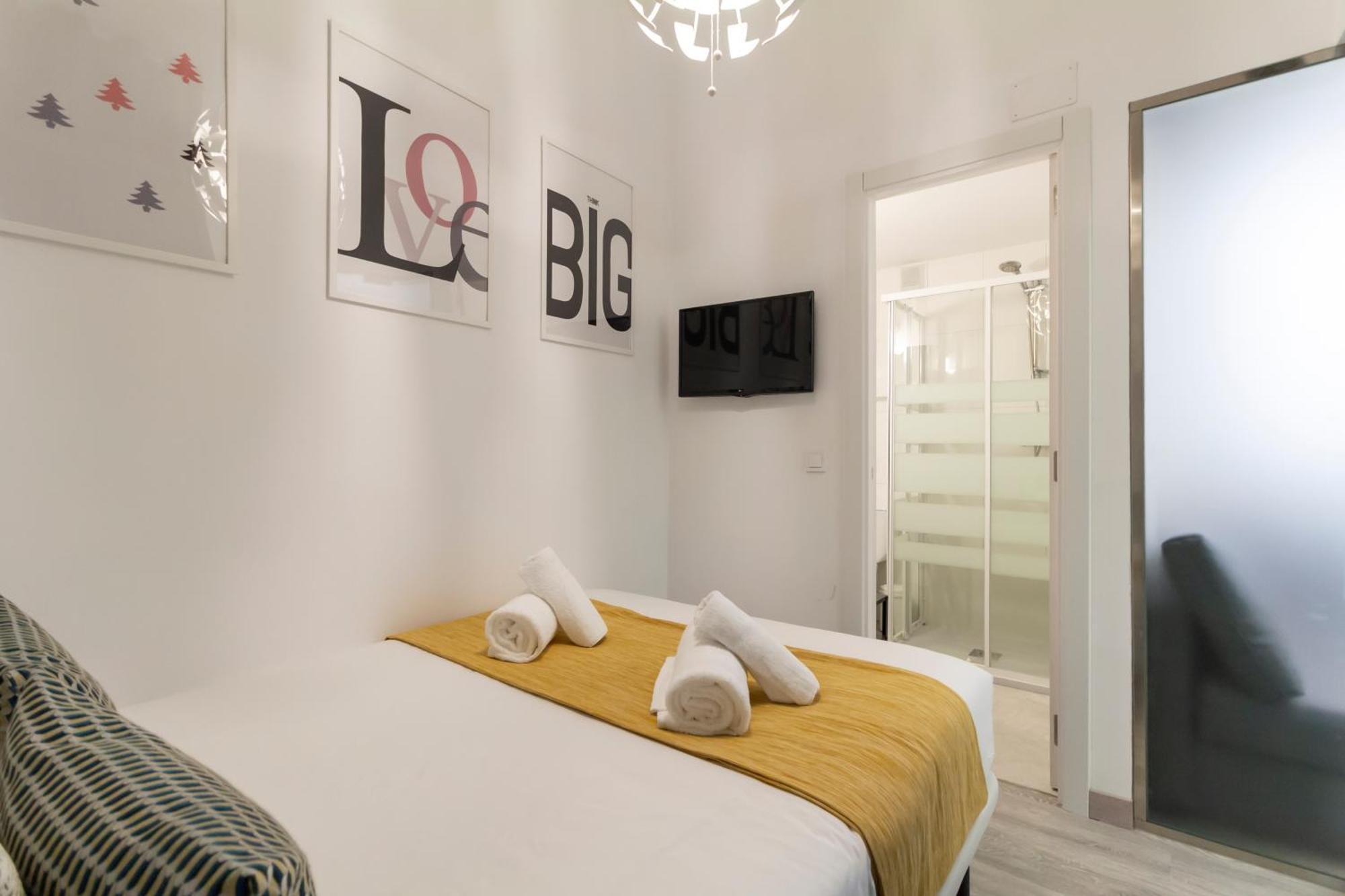 Ronda De Valencia Apartamento Madrid Exterior foto